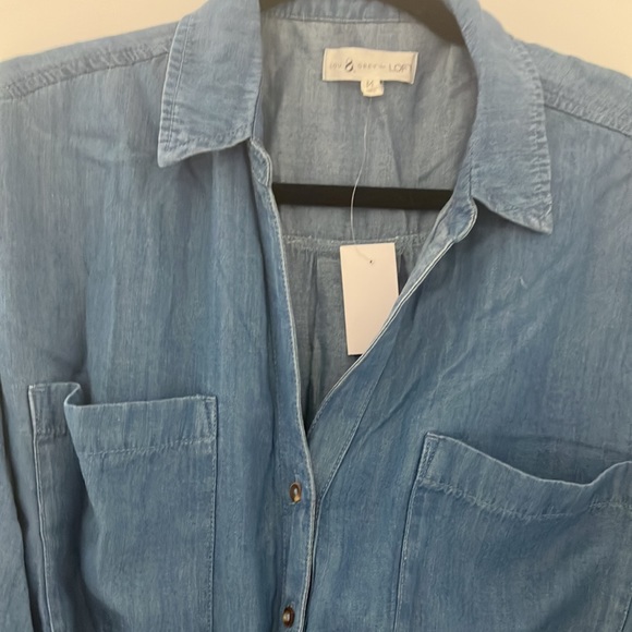 2/$40 LOU& GREY Chambray Jean Blouse - Picture 2 of 3